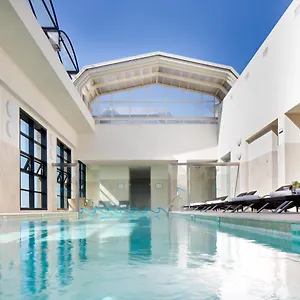 https://starhotels-grand-milan.it-lombardy.com