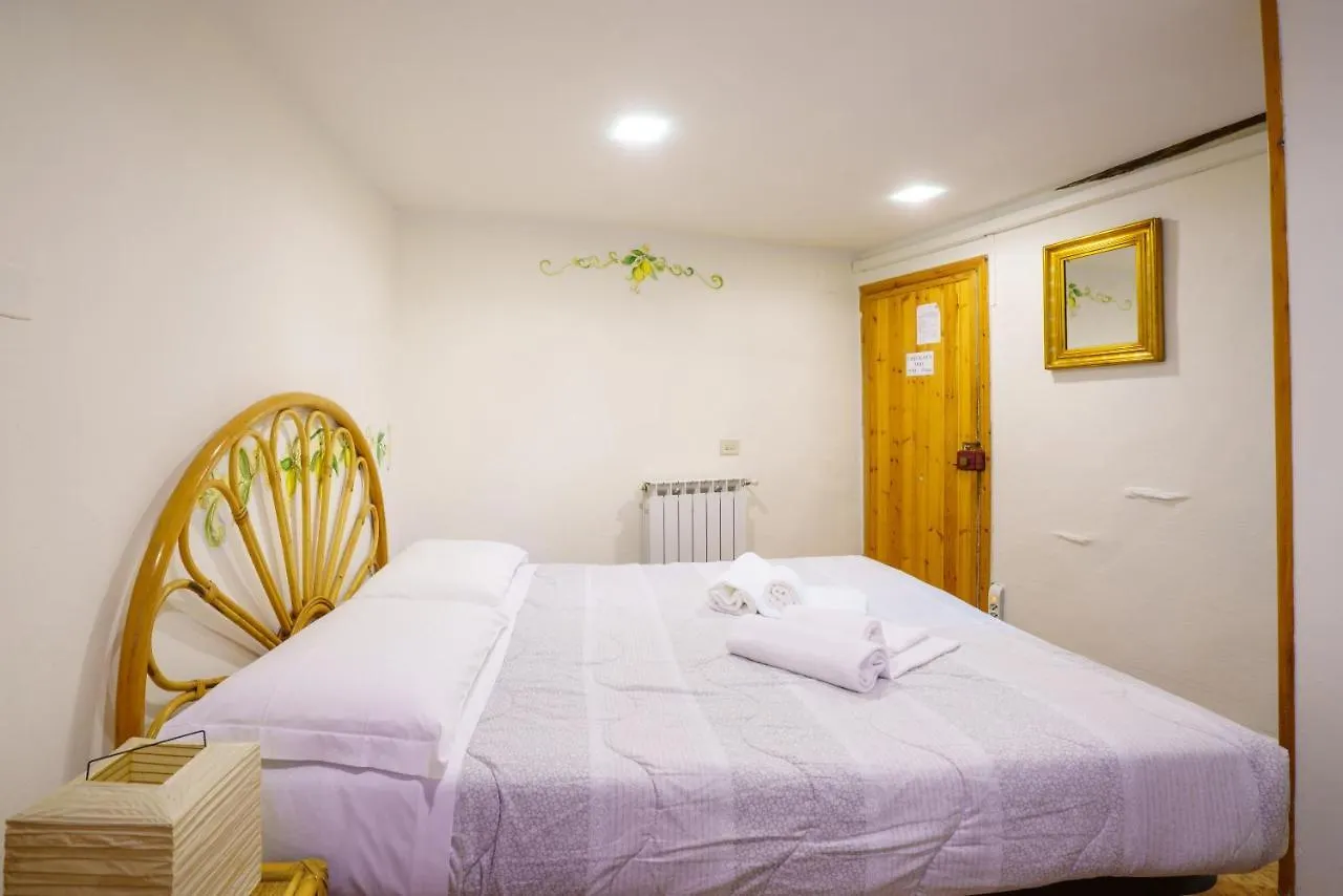 Ca Torre Hotel Riomaggiore 0*,